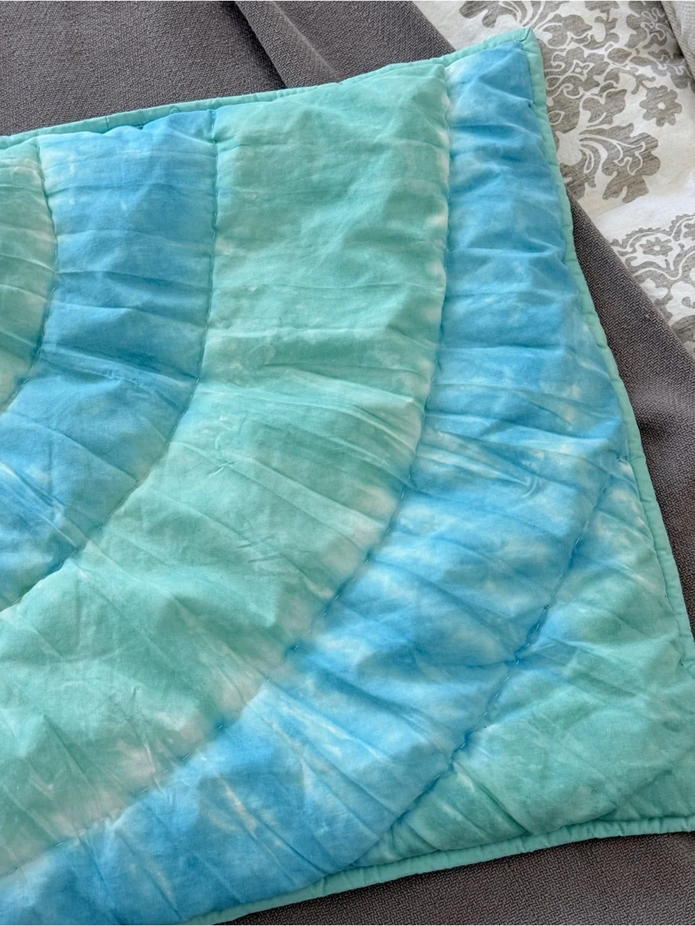 Pottery Barn Teen Dunes Tie Dye Standard Sham Green Blue